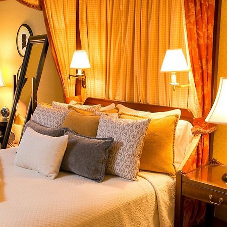 Hotel Berry Hill South Boston Esterno foto