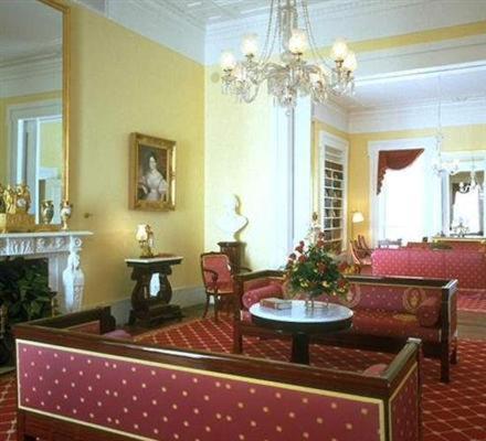 Hotel Berry Hill South Boston Esterno foto