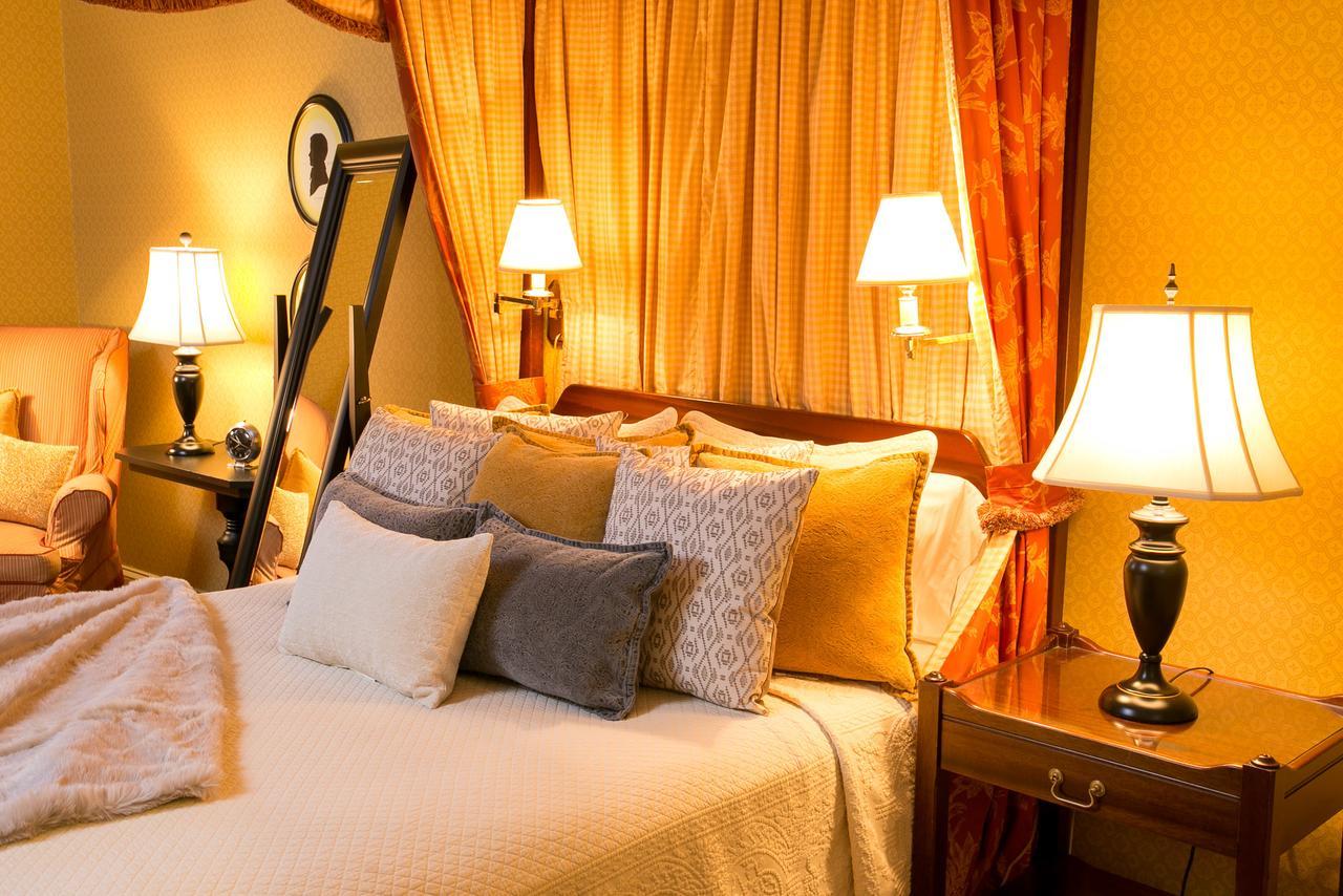 Hotel Berry Hill South Boston Esterno foto