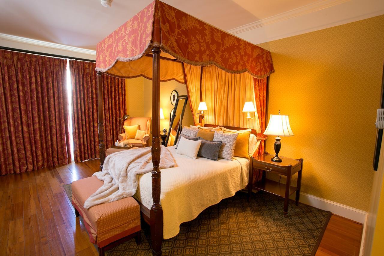 Hotel Berry Hill South Boston Esterno foto
