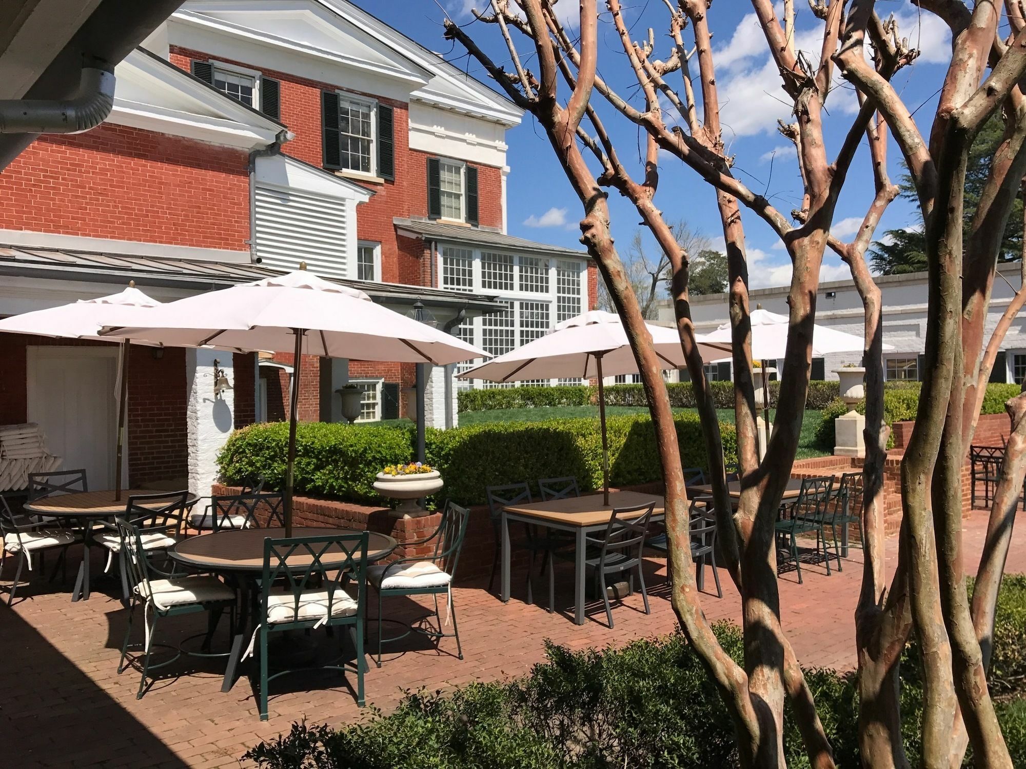 Hotel Berry Hill South Boston Esterno foto